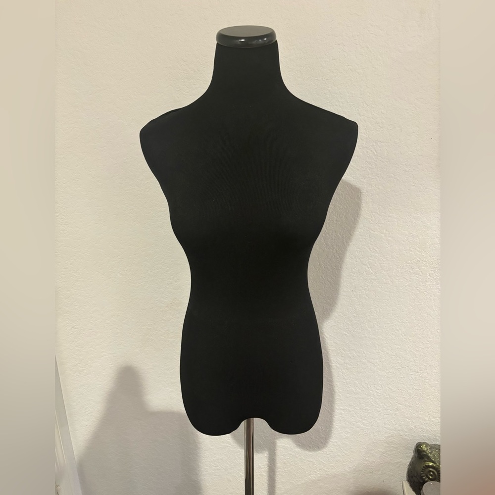 Black mannequin